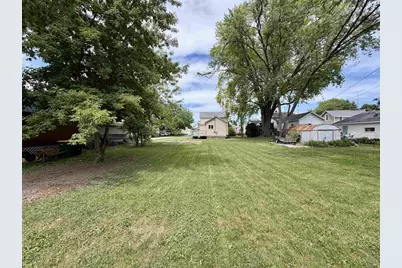 366 Grove Street, Fond du Lac, WI 54935 - Photo 3