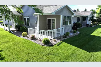 1274 Cameron Circle, Neenah, WI 54956 - Photo 37
