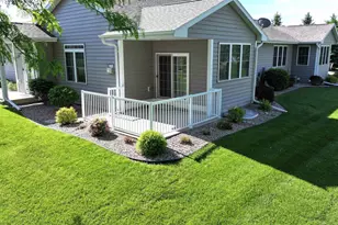 1274 Cameron Cir, Neenah, WI 54956 - Photo 37