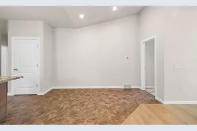 1274 Cameron Circle, Neenah, WI 54956 - Photo 15
