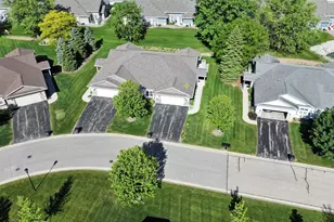 1274 Cameron Cir, Neenah, WI 54956 - Photo 39