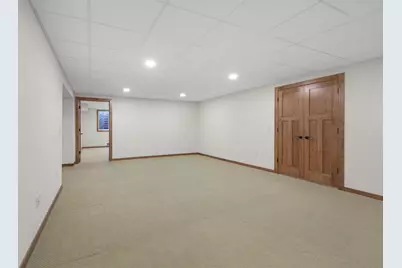 1274 Cameron Circle, Neenah, WI 54956 - Photo 29
