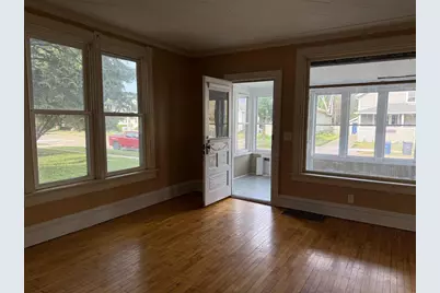 1021 Eastman Street, Oshkosh, WI 54901 - Photo 13