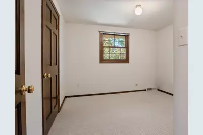 518 Sunrise Lane, Green Bay, WI 54301 - Photo 37