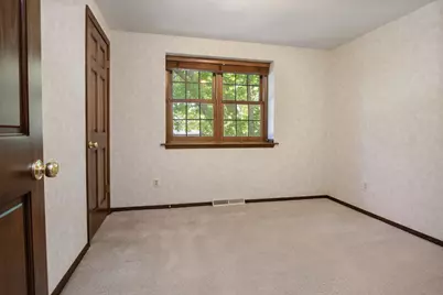 518 Sunrise Lane, Green Bay, WI 54301 - Photo 39