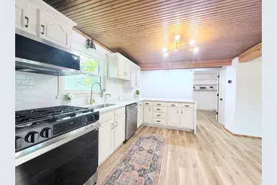 N6515 Laurmar Lane, Oneida, WI 54155 - Photo 11