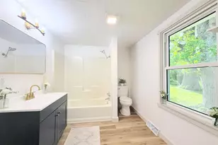 N6515 Laurmar Ln, Oneida, WI 54155 - Photo 15
