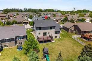 631 Pebblestone Cir, Hobart, WI 54155 - Photo 65