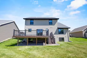 631 Pebblestone Cir, Hobart, WI 54155 - Photo 55