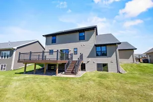 631 Pebblestone Cir, Hobart, WI 54155 - Photo 53
