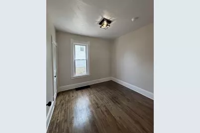 81 E 11th Street, Fond du Lac, WI 54935 - Photo 11