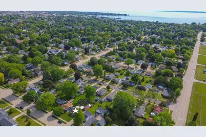 1932 Delaware Street, Oshkosh, WI 54902 - Photo 17