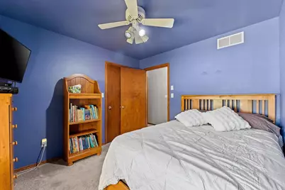 2038 Emerald Drive, Green Bay, WI 54311 - Photo 35