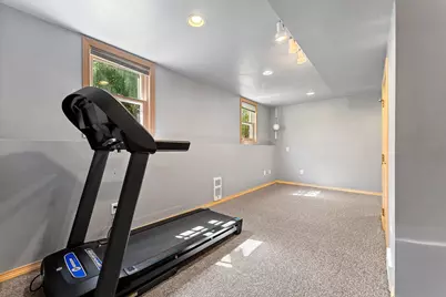 2038 Emerald Drive, Green Bay, WI 54311 - Photo 47
