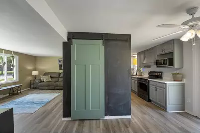 2650 Bay Port Lane, Green Bay, WI 54313 - Photo 7