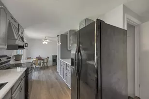 2650 Bayport Ln, Green Bay, WI 54313 - Photo 13