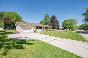 2650 Bayport Ln, Green Bay, WI 54313 - Photo 39