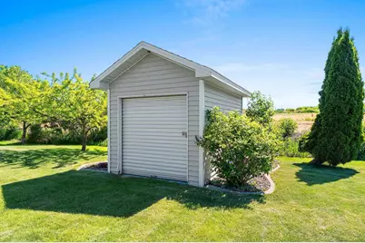 2133 Wheat Way, Green Bay, WI 54311 - Photo 53