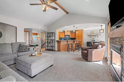 2133 Wheat Way, Green Bay, WI 54311 - Photo 7