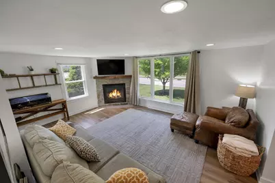 1319 Riverside Drive, Suamico, WI 54173 - Photo 9