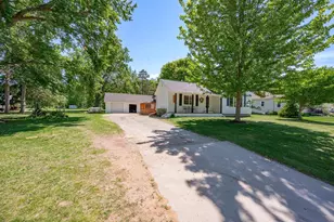1319 Riverside Dr, Suamico, WI 54173 - Photo 47