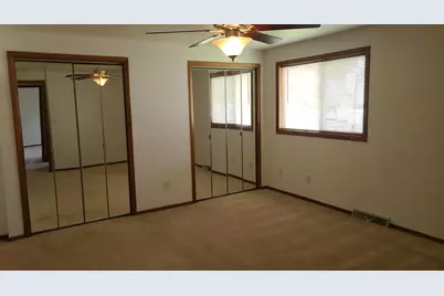 2390 Cedar Ridge Court, Green Bay, WI 54313 - Photo 13