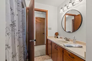 3300 N Lawe St, Appleton, WI 54911 - Photo 23