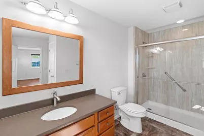 1942 Ravenswood Lane, Manitowoc, WI 54220 - Photo 21