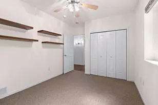 1942 Ravenswood Ln, Manitowoc, WI 54220 - Photo 25