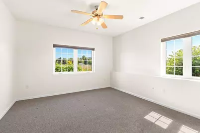 1942 Ravenswood Lane, Manitowoc, WI 54220 - Photo 27