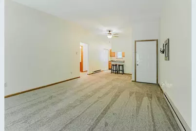 280 N Campbell Road #C, Oshkosh, WI 54902 - Photo 9