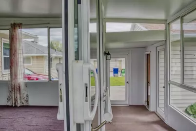 921 W Weiland Avenue, Appleton, WI 54914 - Photo 23