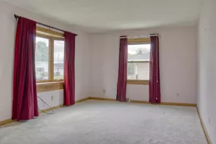 921 W Weiland Ave, Appleton, WI 54914 - Photo 9