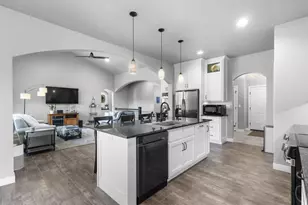 W7500 Cross Country Ln, Hortonville, WI 54944 - Photo 11