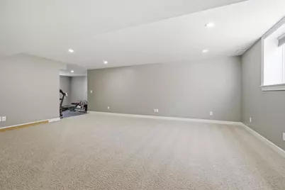 1594 Kingswood Drive, Neenah, WI 54956 - Photo 25