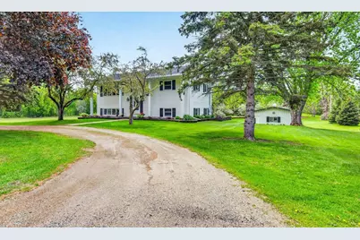 1858 Oakridge Road, Neenah, WI 54956 - Photo 3