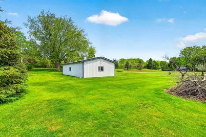 1858 Oakridge Road, Neenah, WI 54956 - Photo 37