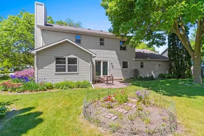 2055 Lynn Drive, Neenah, WI 54956 - Photo 43