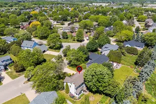 2055 Lynn Dr, Neenah, WI 54956 - Photo 53