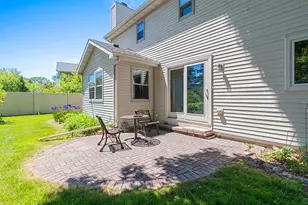 2055 Lynn Dr, Neenah, WI 54956 - Photo 39