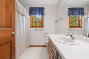 2055 Lynn Dr, Neenah, WI 54956 - Photo 21