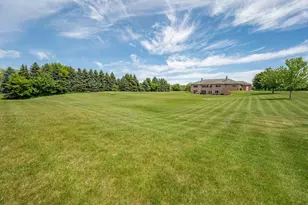 3093 Fascination Dr, Green Bay, WI 54311 - Photo 3