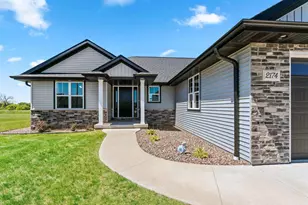 2174 Potter Dr, De Pere, WI 54115 - Photo 57