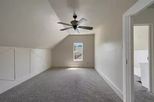 315 Cleveland St, Brillion, WI 54110 - Photo 5