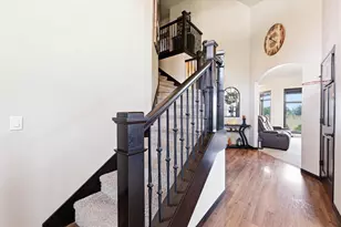 W2145 Bonnie Ln, Kaukauna, WI 54130 - Photo 3