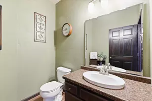 W2145 Bonnie Ln, Kaukauna, WI 54130 - Photo 23
