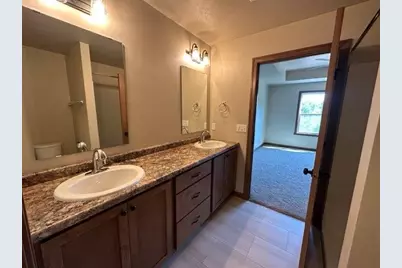 W6534 Breezy Way, Appleton, WI 54915 - Photo 5
