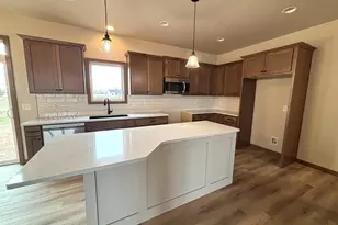 W6538 Breezy Way, Appleton, WI 54915 - Photo 7
