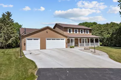 1245 Weatherwood Drive, Neenah, WI 54956 - Photo 73
