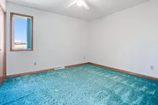 124 S Custer St, Brillion, WI 54110 - Photo 31